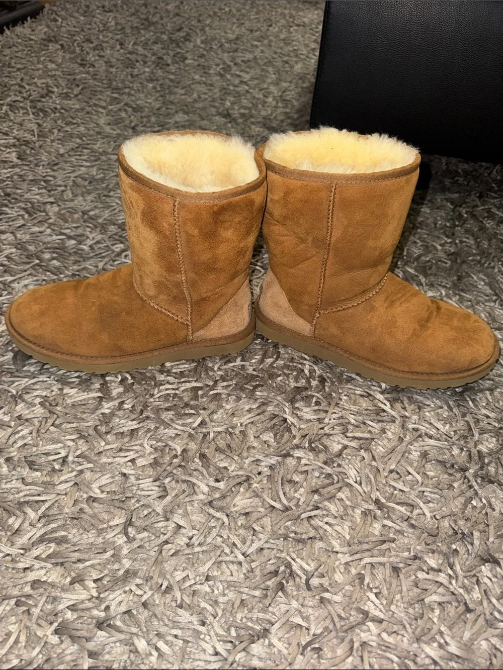 Classic Chestnut Shearling Winter Uggs